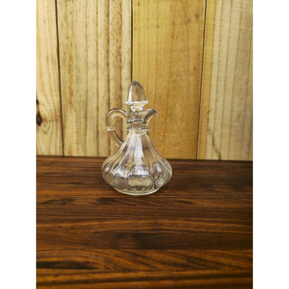 Vintage Glass Curvy Cruet with Stopper - Picture 7 of 8